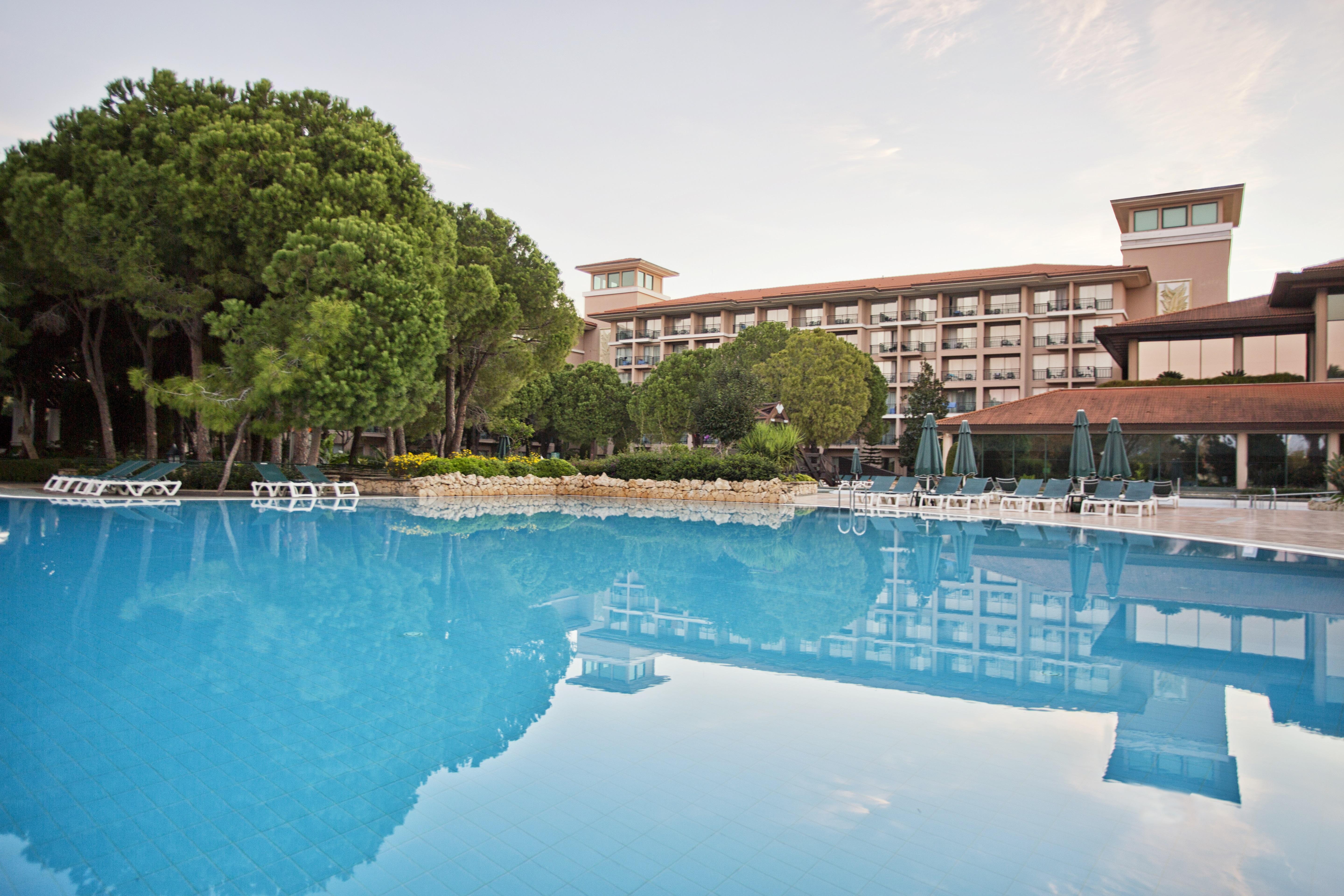 Ic Hotels Green Palace - Kids Concept Antália Exterior foto The hotel's swimming pool