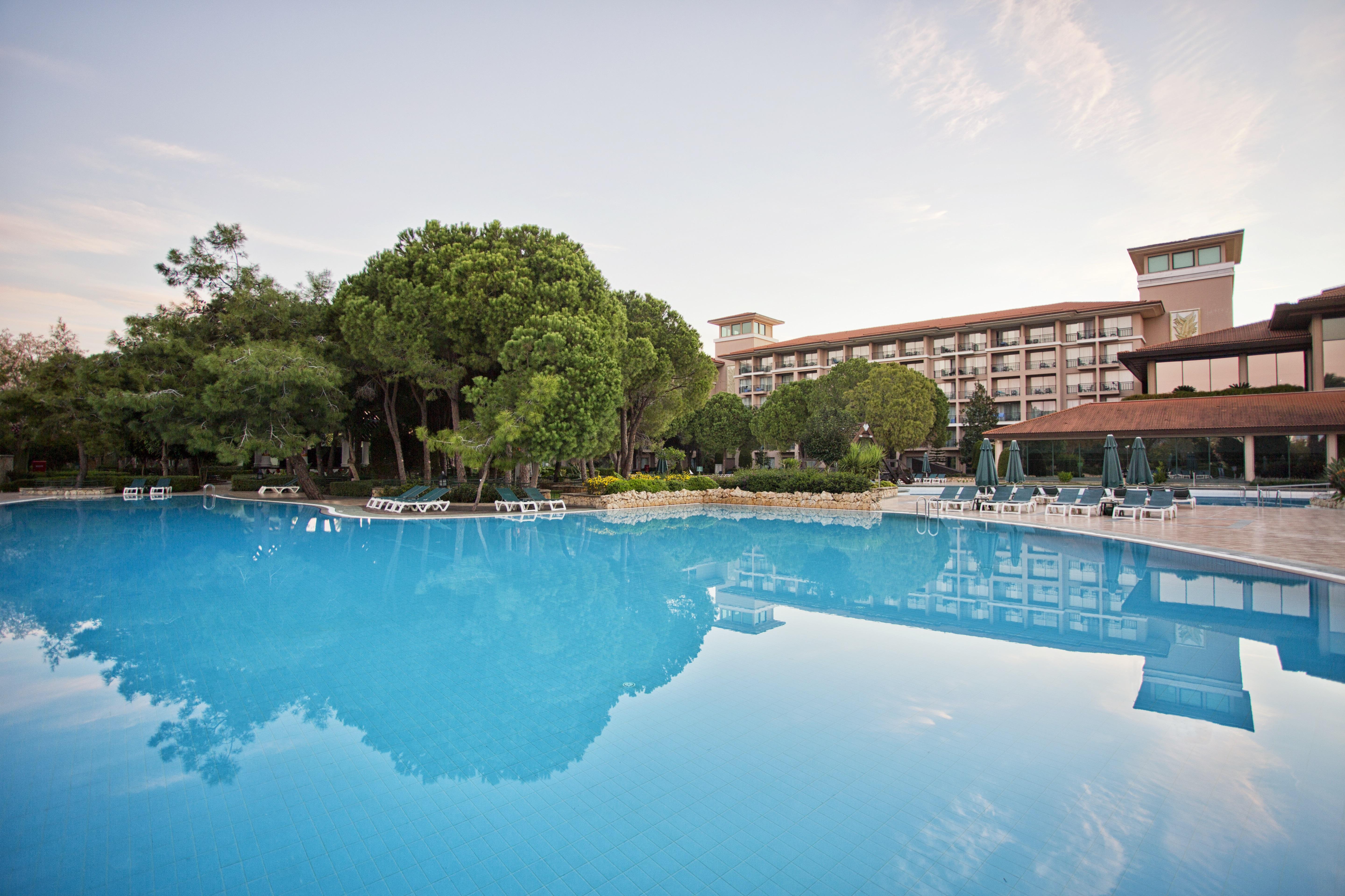 Ic Hotels Green Palace - Kids Concept Antália Exterior foto The swimming pool at the hotel